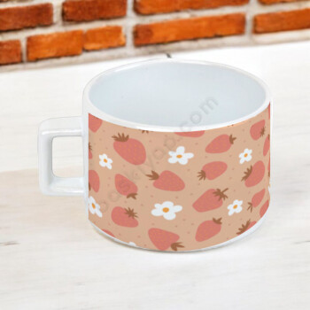 Çilek Arka Planlı Kendin Tasarla Baskılı Fincan online tasarla