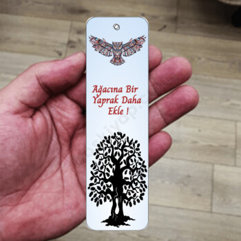 Her Sayfaya Bir Yaprak Kitap Ayracı online tasarla