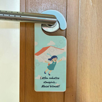 Kişiye Özel Çocuk Odası Kapı Askısı Tasarımı online tasarla