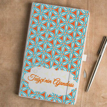 Kişiye Özel Geometrik Şekilli Tasarımlı Beyaz Ajanda online tasarla