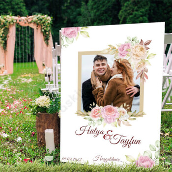 Kişiye Özel Resimli Ayaklı Pano online tasarla