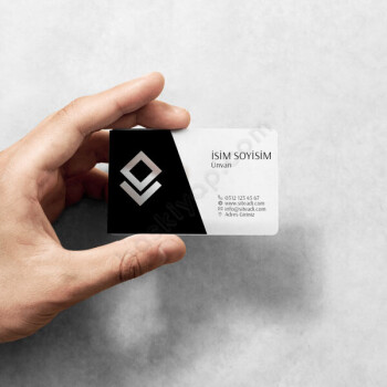 Kişiye Özel Siyah Temalı Pvc Şeffaf Kartvizit online tasarla