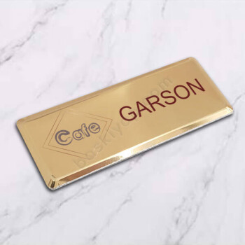 Logolu Yaka İsimliği online tasarla