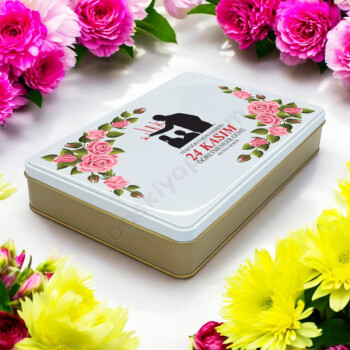 Öğretmenim İçin Çiçek Baskılı Hediye Teneke Kutu online tasarla