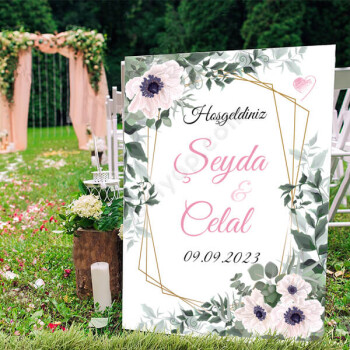 Pembe Çiçek Detaylı Ayaklı Pano online tasarla