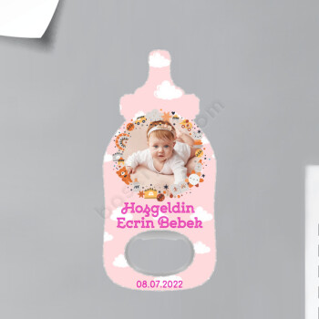 Yenidoğan Kız Bebek Tasarımlı Biberon Magnet Açacak online tasarla
